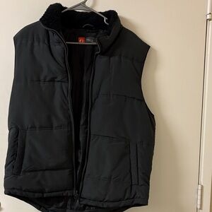 Men's Black Puffer Vest with Fleece Collar